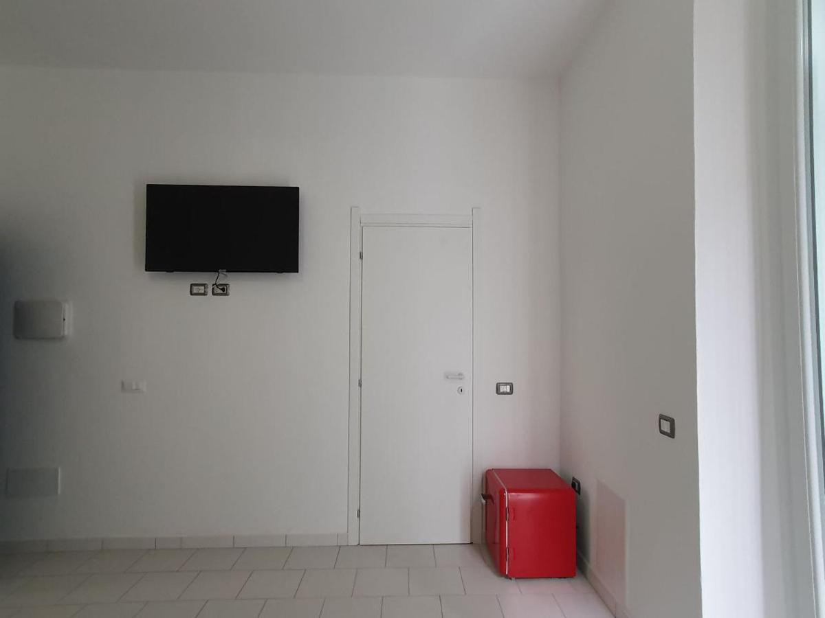 Affittacamere Casa Cynda Follonica Esterno foto