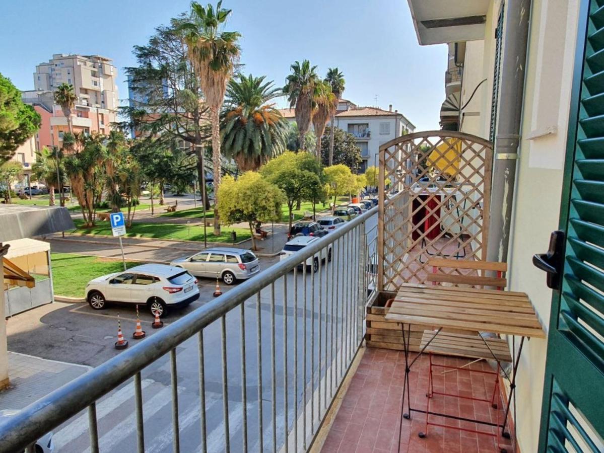 Affittacamere Casa Cynda Follonica Esterno foto
