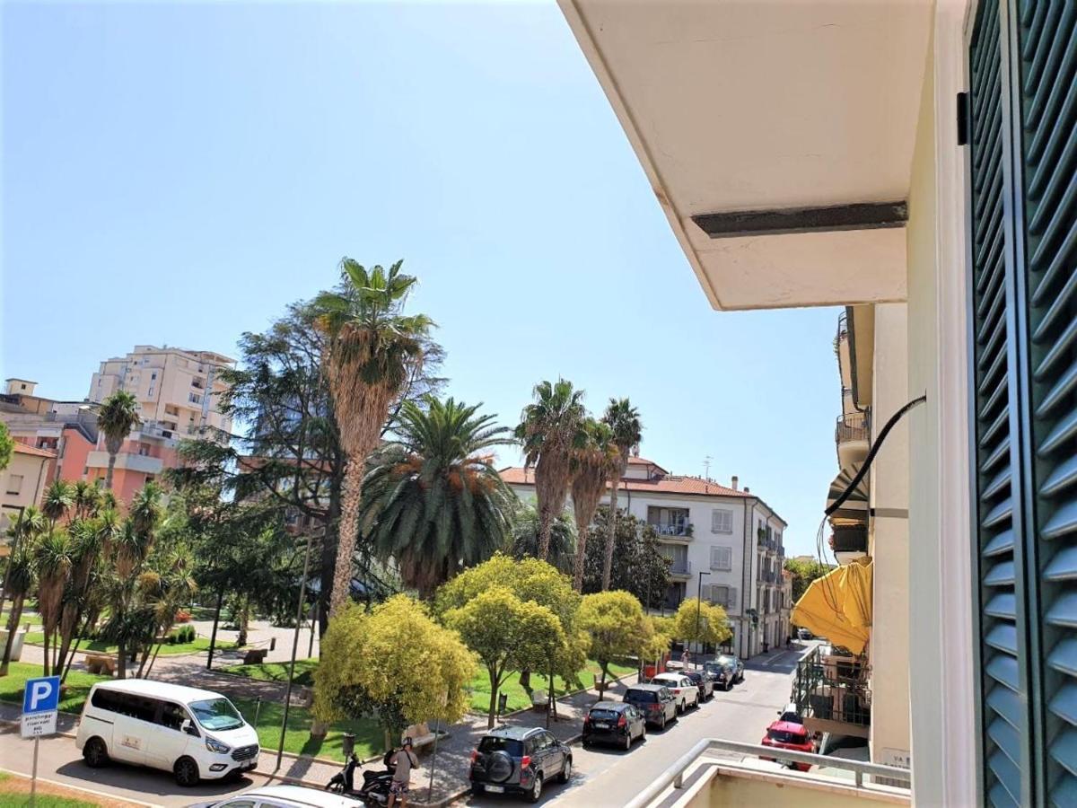 Affittacamere Casa Cynda Follonica Esterno foto