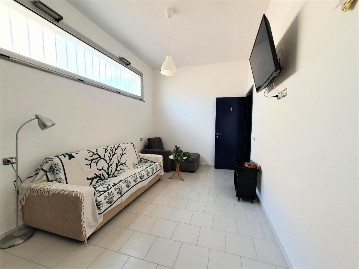 Affittacamere Casa Cynda Follonica Esterno foto